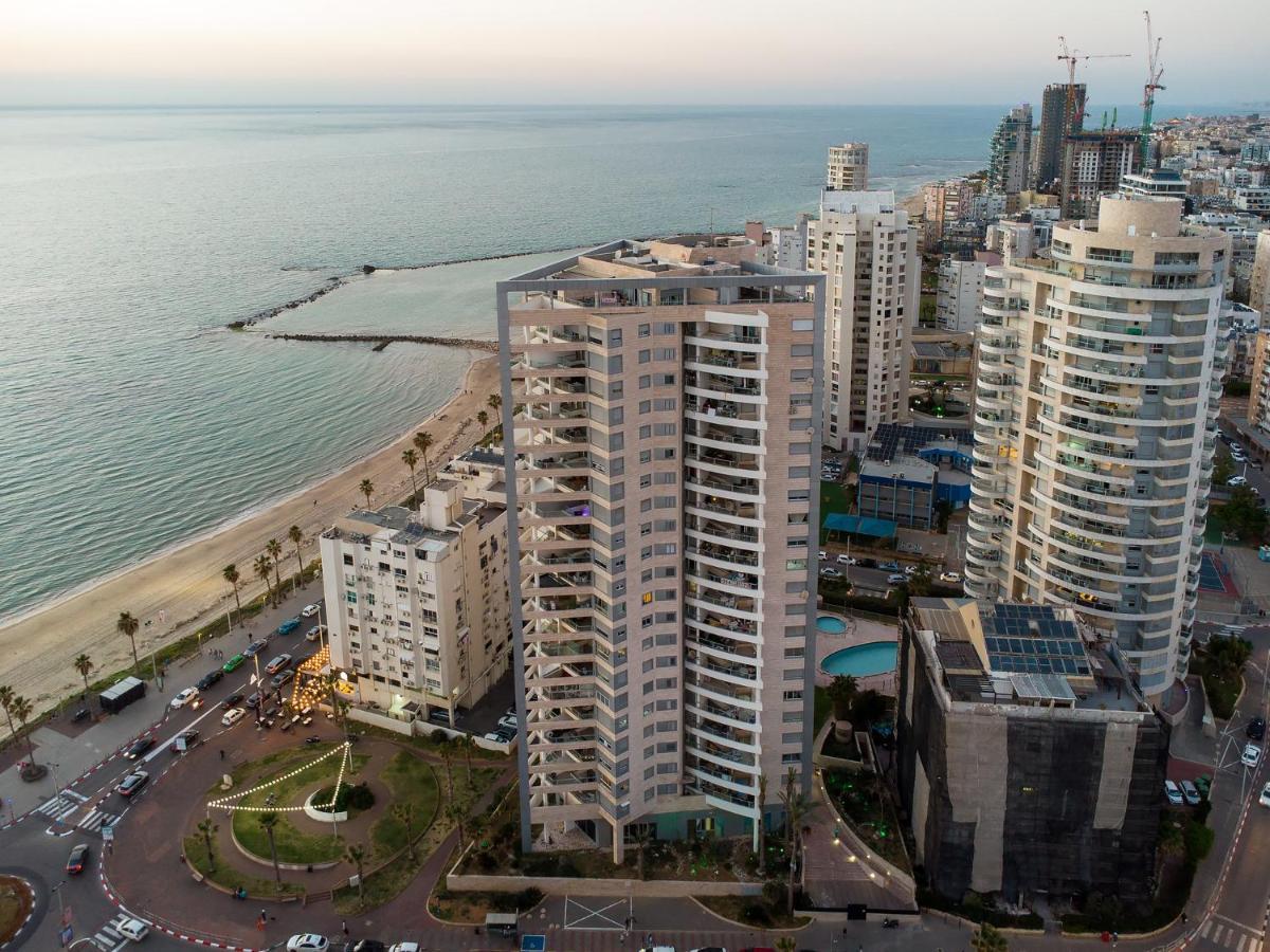 Isralux Apartments Bat Yam Exterior foto